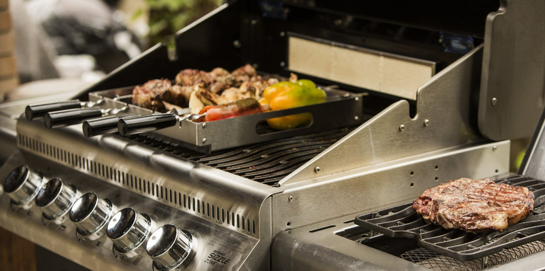 Top 10 Must Have Grilling Accessories | Starfire Direct