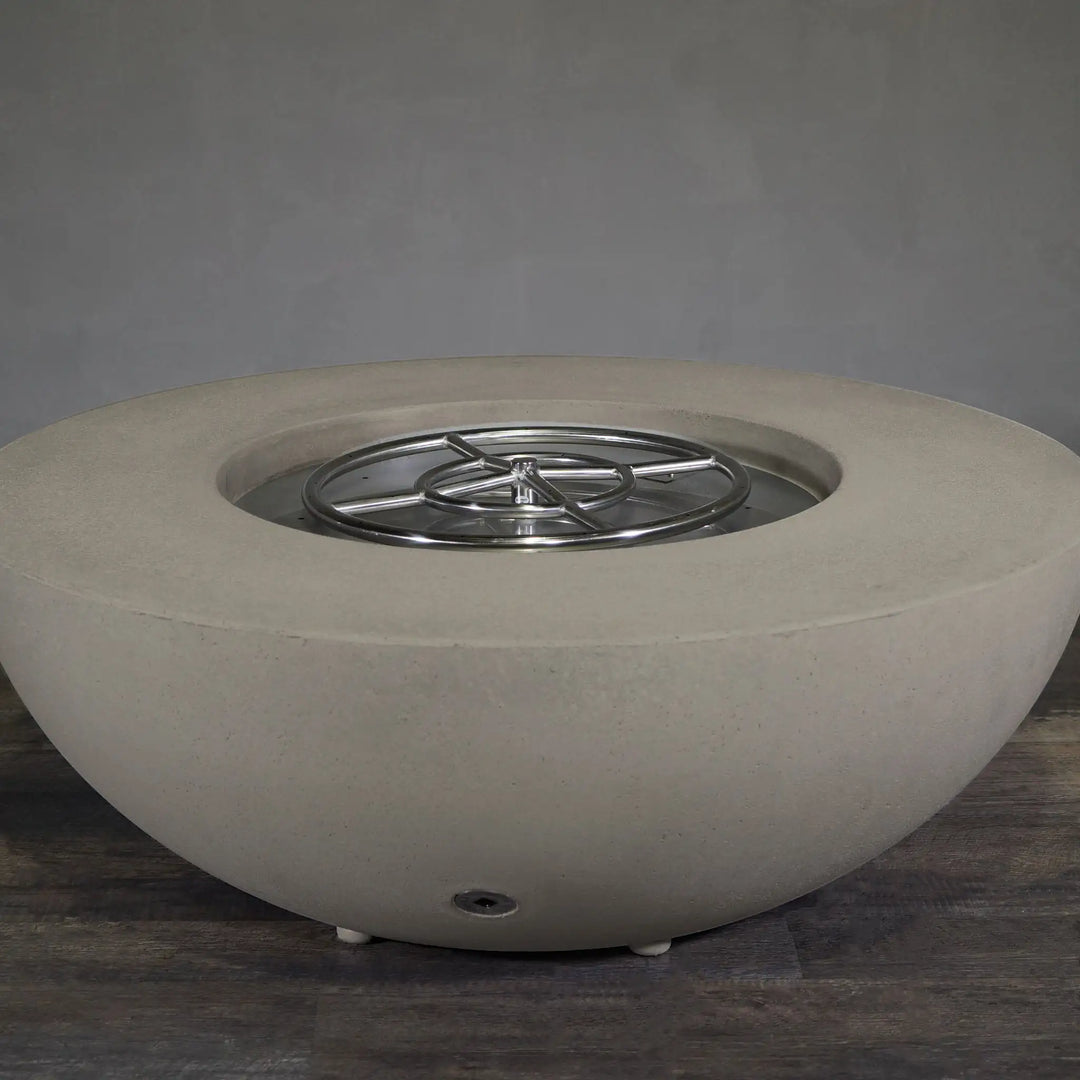 Gravity - Rustic 45" W Beige Round Concrete CSA Electronic Ignition High/Low Natural Gas Fire Pit - SD-FP-TRAV-4516-BEIG-ELECCSAHL-NG by Starfire Designs