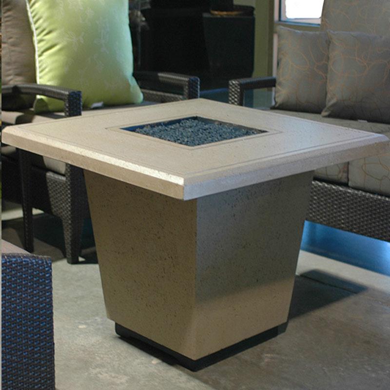 Square Cosmopolitan Fire Table by American Fyre Designs